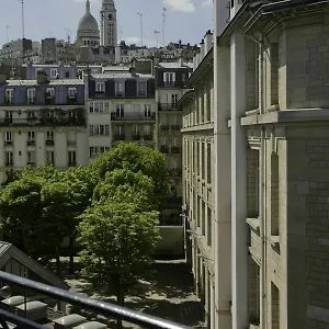 Le Montclair Montmartre By River , Париж Франция